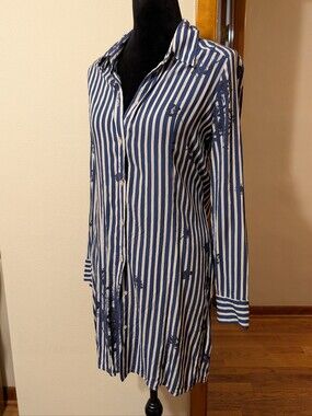 Valentina Shah Navy Striped Floral Detailing Cut Out Back Button Up Tunic Shirt